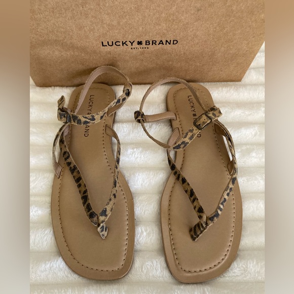 LUCKY BRAND | New Bylee Natural Distressed Leopard Sandals - Picture 2 of 3